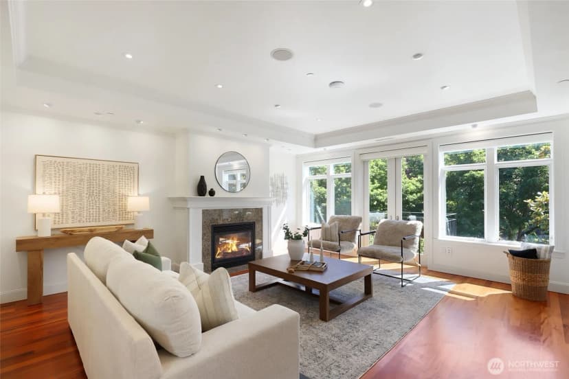 Property photo for 719 Harvard Avenue E, Seattle photo 6