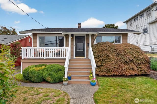 Property photo for 3518 Sw Austin Street, Seattle photo 2