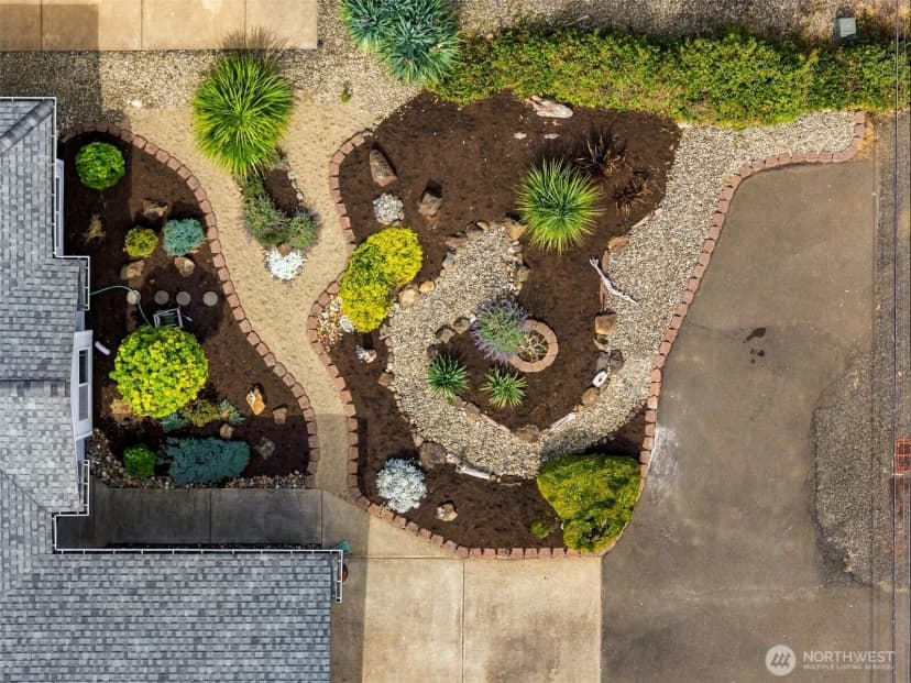 Property photo for 365 Canal Drive Ne, Ocean Shores photo 27