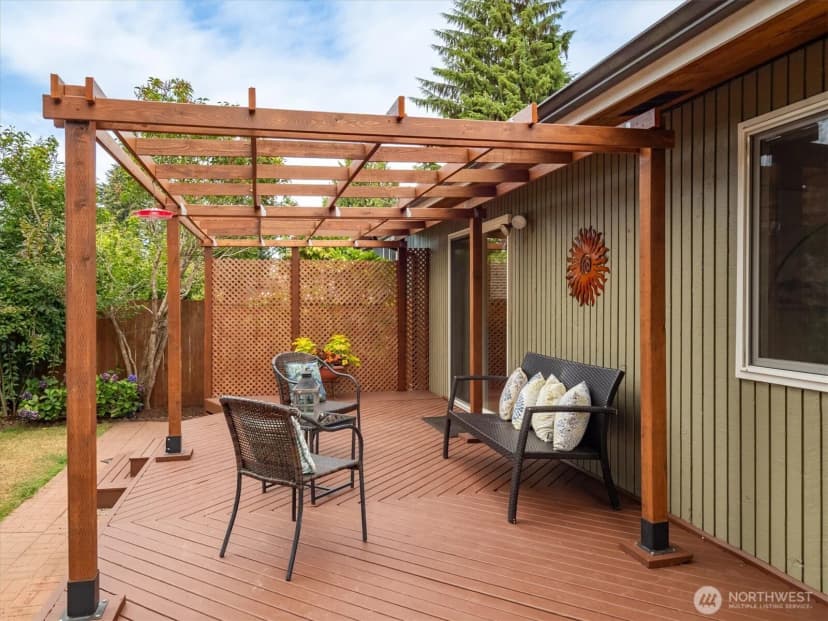 Property photo for 9626 Laurel Lane, Edmonds photo 23