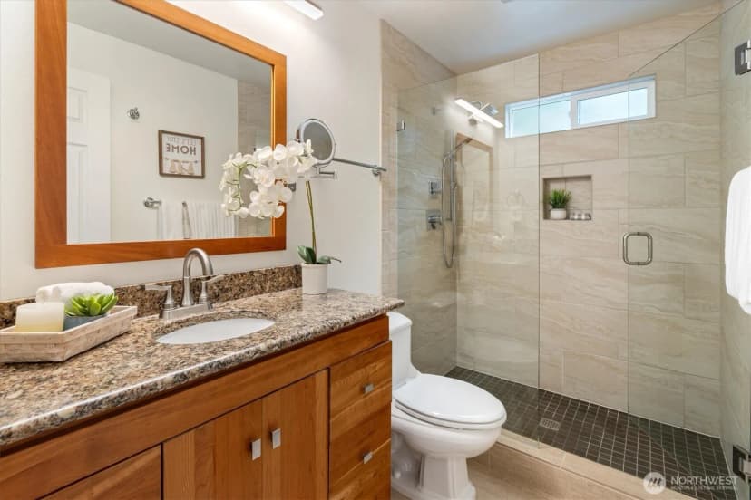 Property photo for 9626 Laurel Lane, Edmonds photo 16