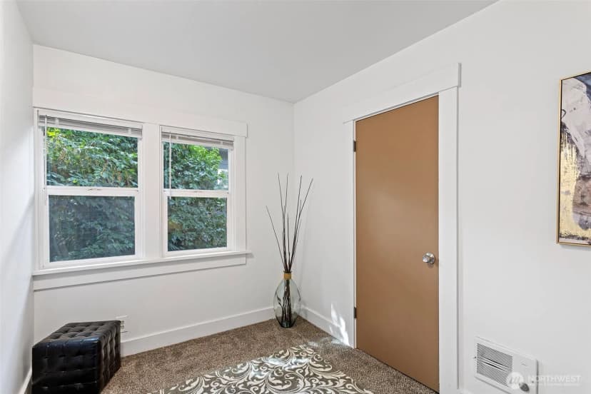 Property photo for 2307 E Columbia Street, Seattle photo 16