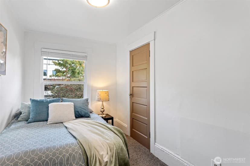 Property photo for 2307 E Columbia Street, Seattle photo 9