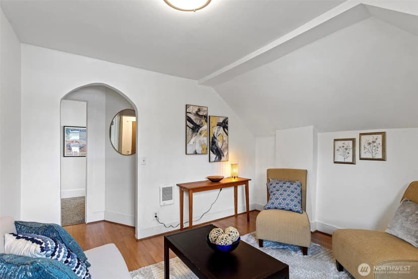 Property photo for 2307 E Columbia Street, Seattle photo 6