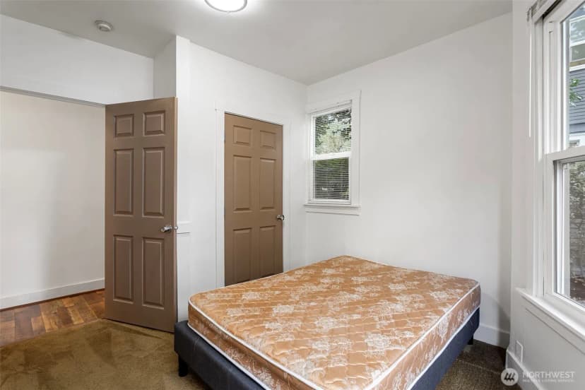 Property photo for 2307 E Columbia Street, Seattle photo 26