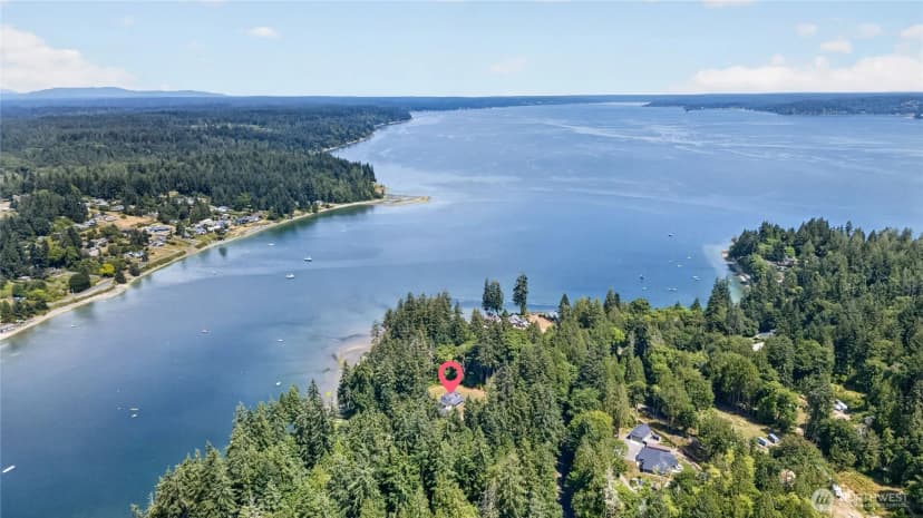 Property photo for 16409 Hoff Road Nw, Lakebay photo 37