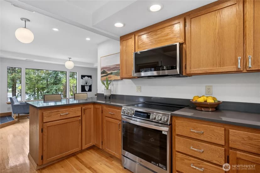 Property photo for 16409 Hoff Road Nw, Lakebay photo 14