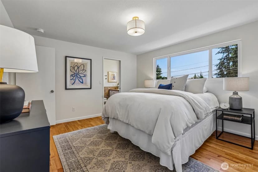 Property photo for 9116 Se 72nd Place, Mercer Island photo 16