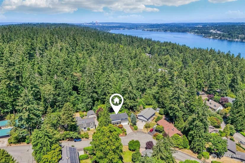 Property photo for 9116 Se 72nd Place, Mercer Island photo 28