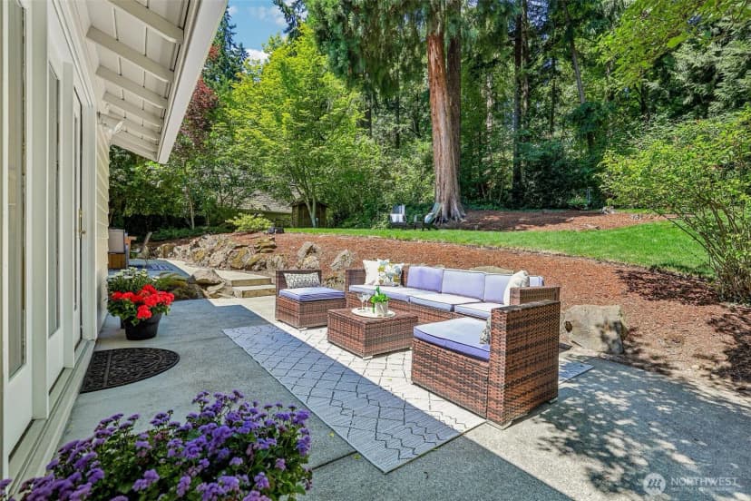 Property photo for 9116 Se 72nd Place, Mercer Island photo 23