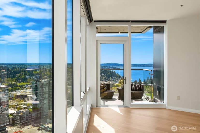 Property photo for 500 106th Avenue Ne #3211, Bellevue photo 6