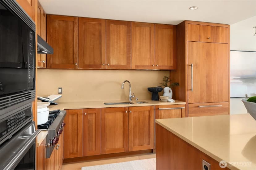 Property photo for 500 106th Avenue Ne #3211, Bellevue photo 11