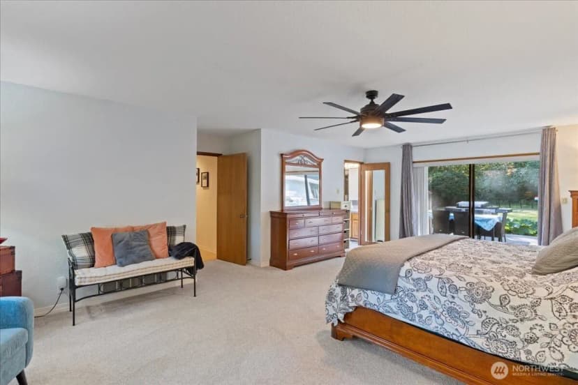 Property photo for 701 175th Street Sw, Bothell photo 23