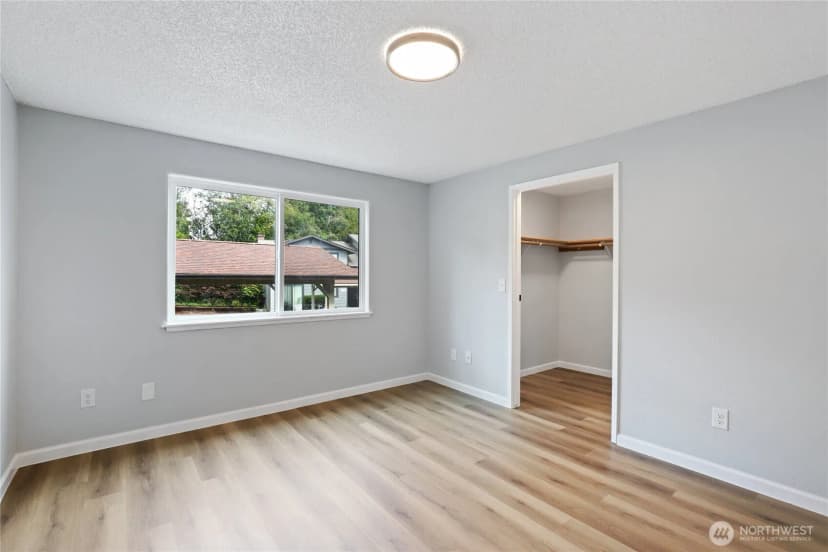 Property photo for 3590 Narrows View Lane Ne #102, Bremerton photo 11