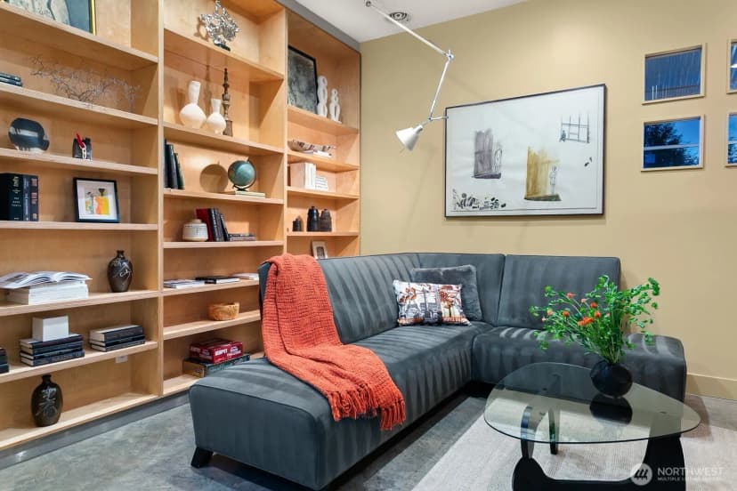 Property photo for 1549 Magnolia Way W, Seattle photo 13