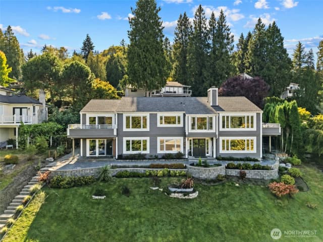 Property photo for 16231 Valhalla Drive, Bothell photo 2