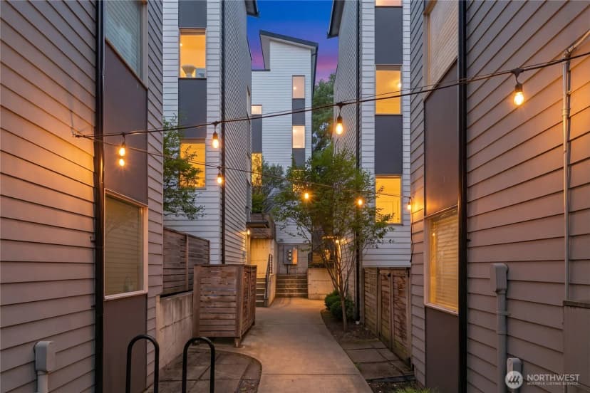 Property photo for 3128 Wetmore Avenue S #a, Seattle photo 28
