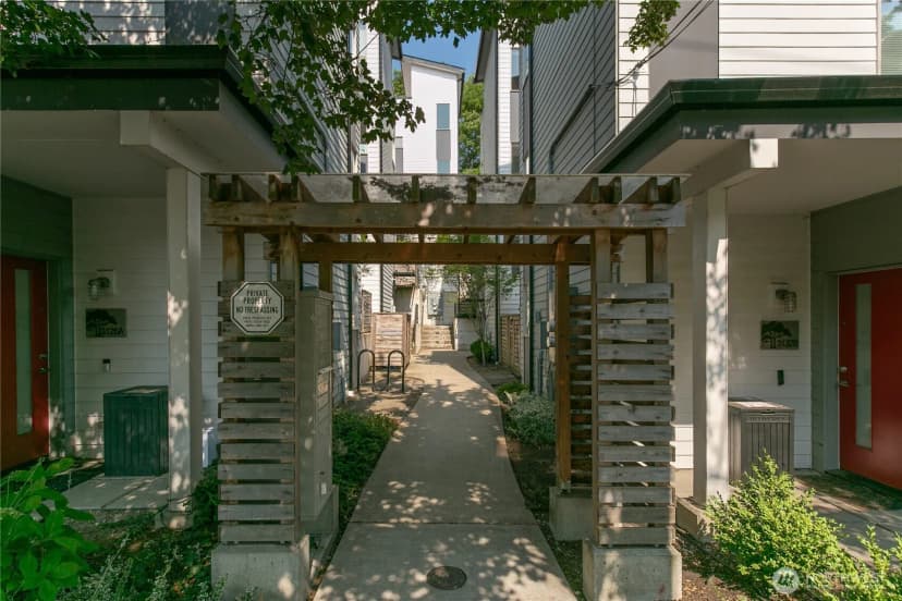 Property photo for 3128 Wetmore Avenue S #a, Seattle photo 29