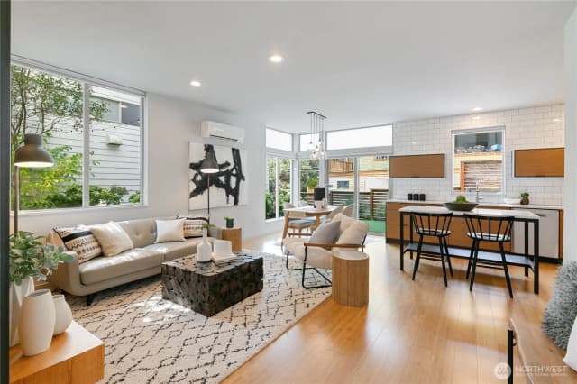 Property photo for 3128 Wetmore Avenue S #a, Seattle