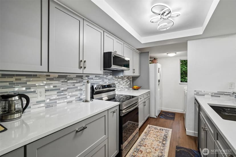 Property photo for 14401 Se Petrovitsky Road #d205, Renton photo 8