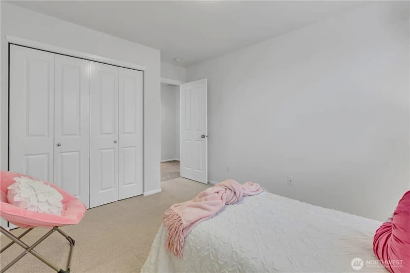 Property photo for 20160 111th Way Se, Kent photo 23