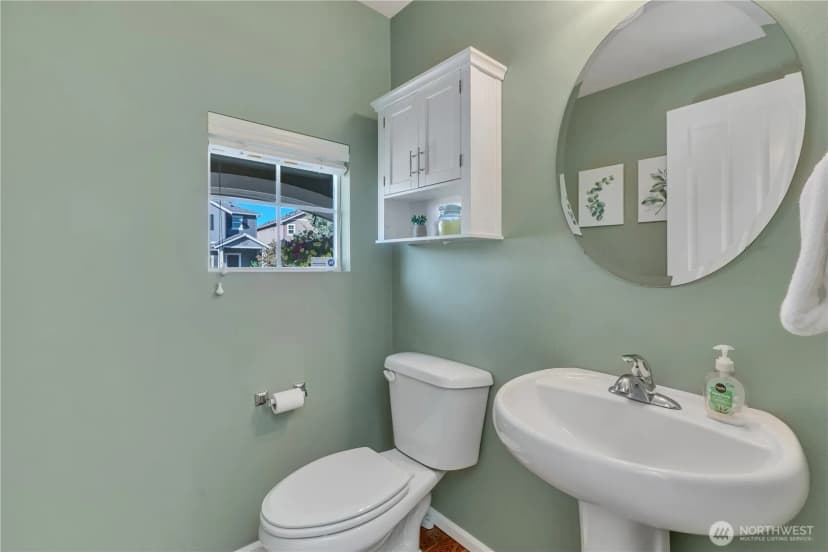Property photo for 20160 111th Way Se, Kent photo 15