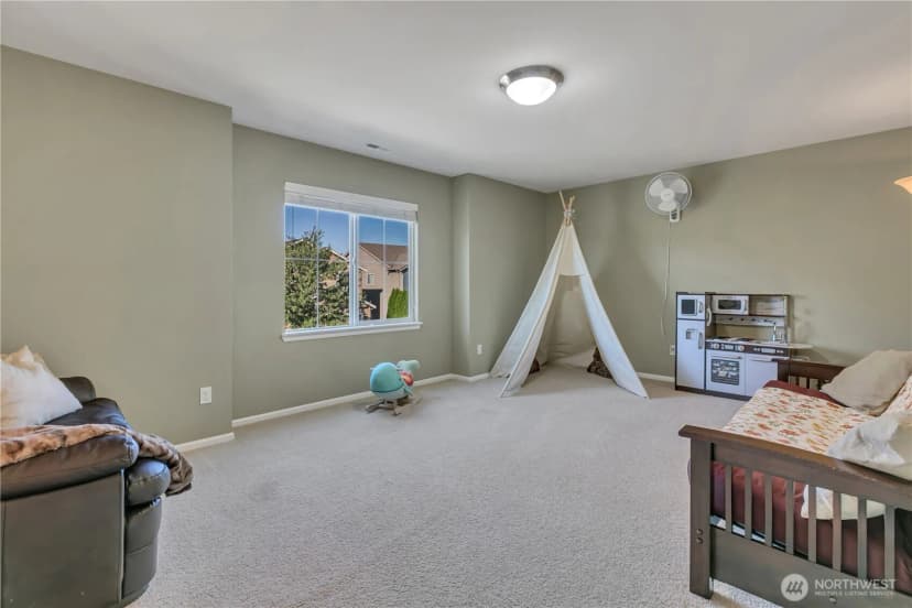 Property photo for 20160 111th Way Se, Kent photo 29