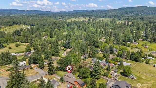 Property photo for 10708 428th Avenue Se, North Bend photo 4
