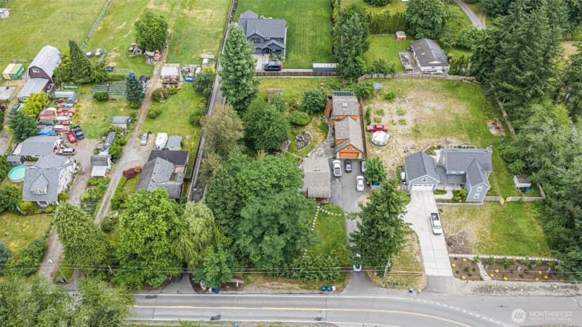 Property photo for 10708 428th Avenue Se, North Bend photo 30