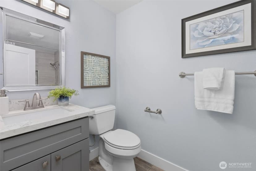 Property photo for 23317 Se 48th Street, Issaquah photo 15