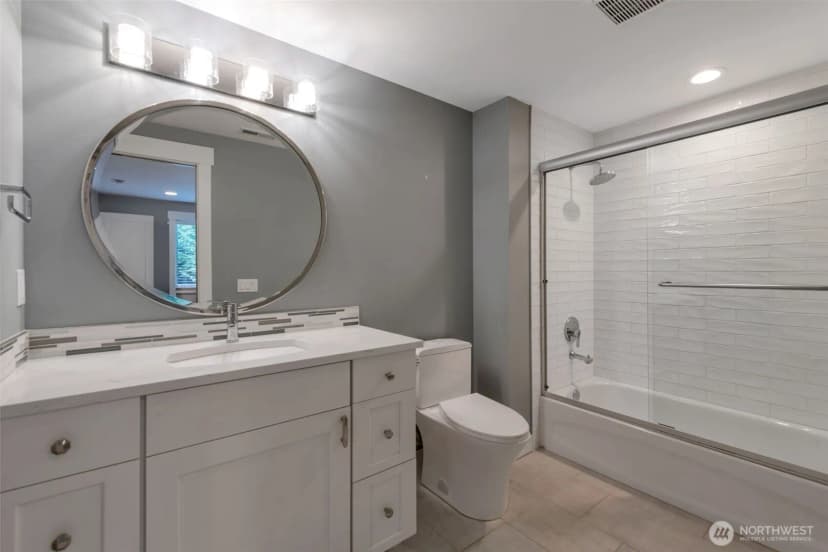 Property photo for 18828 156th Avenue Ne, Woodinville photo 23