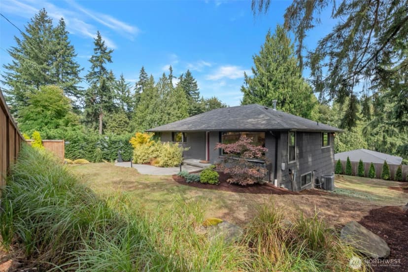 Property photo for 18828 156th Avenue Ne, Woodinville photo 30