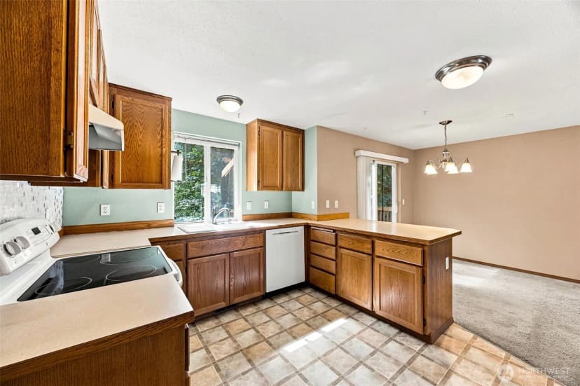 Property photo for 25517 35th Avenue E, Spanaway photo 10