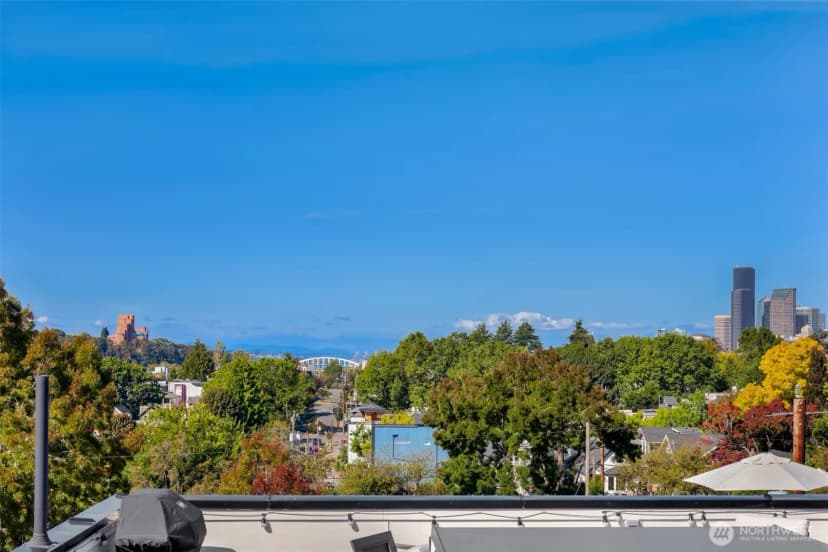 Property photo for 2909 S Dearborn, Seattle photo 22