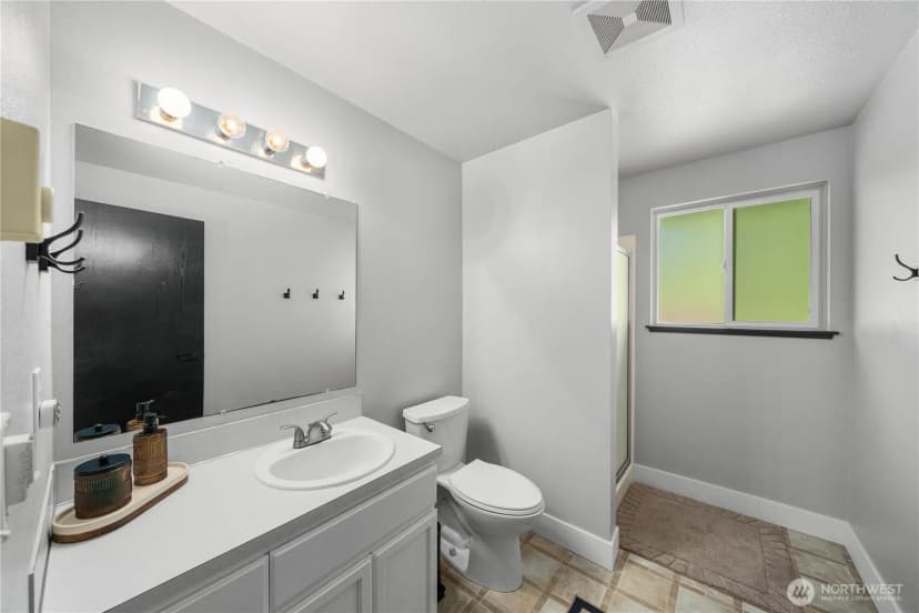 Property photo for 13018 532nd Street E, Eatonville photo 16