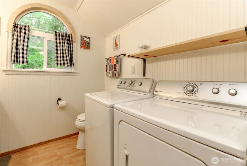 Property photo for 101 Mountain View Dr. N, Ashford photo 25