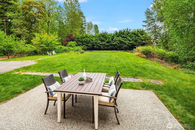 Property photo for 14730 75th Avenue Ne, Kenmore photo 35