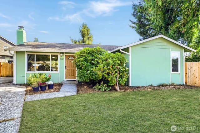 Property photo for 9307 3rd Place Se, Everett