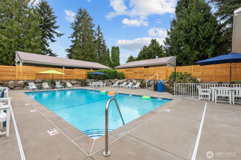 Property photo for 12429 Ne 130th Court #g108, Kirkland photo 19