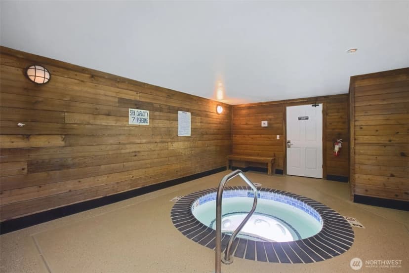 Property photo for 12429 Ne 130th Court #g108, Kirkland photo 20