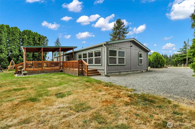 Property photo for 28707 26th Avenue E, Roy photo 25