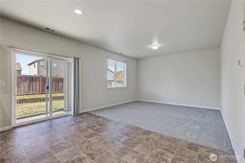 Property photo for 19206 18th Ave Court E, Spanaway photo 10