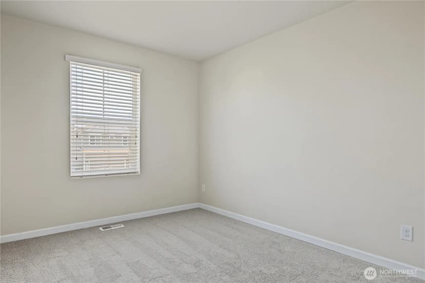 Property photo for 19206 18th Ave Court E, Spanaway photo 13