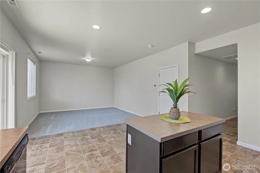Property photo for 19206 18th Ave Court E, Spanaway photo 9