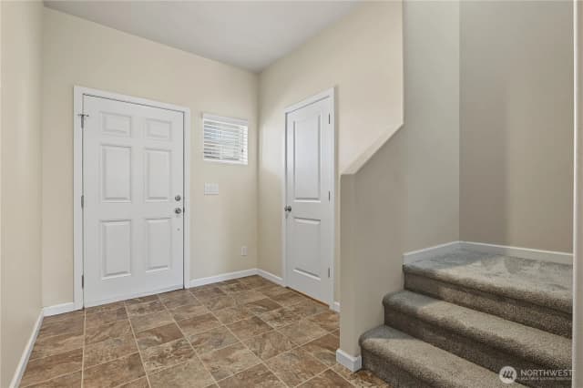 Property photo for 19206 18th Ave Court E, Spanaway photo 3