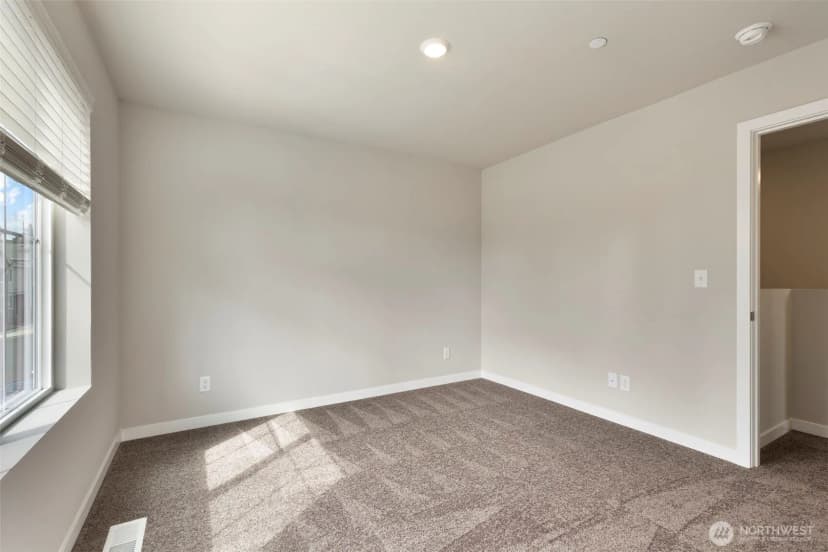 Property photo for 1221 E 53rd Street, Tacoma photo 19