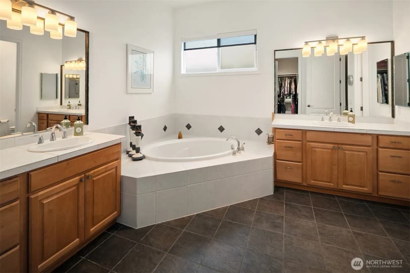 Property photo for 22914 Ne 126th Street, Redmond photo 23