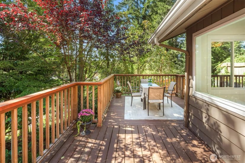 Property photo for 16623 Fremont Avenue N, Shoreline photo 10