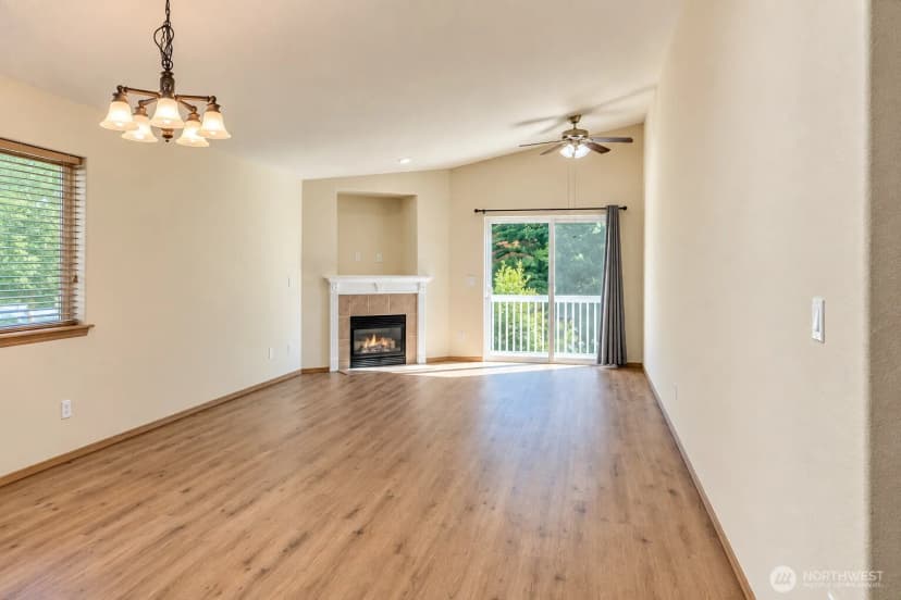 Property photo for 8123 146th Street E, Puyallup photo 2