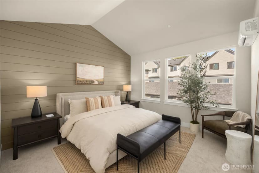 Property photo for 452 222nd Place Se, Sammamish photo 12